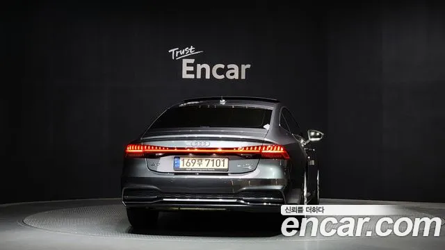Audi A7 2020 — фото 4