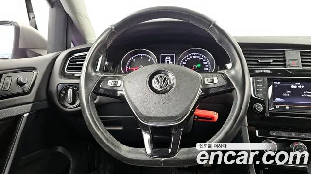 Volkswagen Golf 2015 — фото 13
