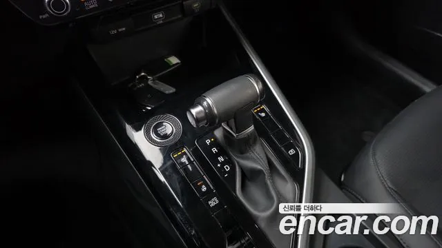 Kia Niro 2022 — фото 9