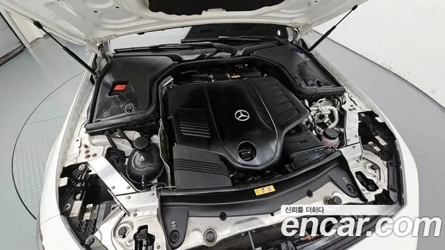 Mercedes-Benz CLS-Class 2021 — фото 6
