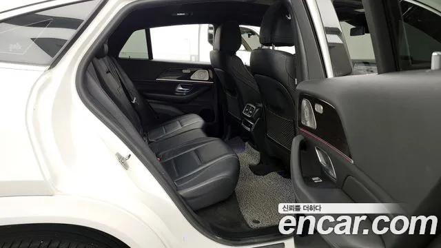 Mercedes-Benz GLE-Class 2020 — фото 12