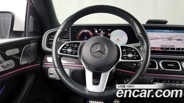 Mercedes-Benz GLE-Class 2020 — фото 13