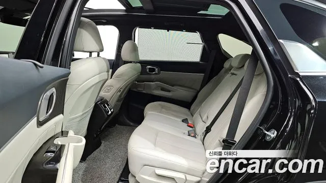 Kia Sorento 2023 — фото 12