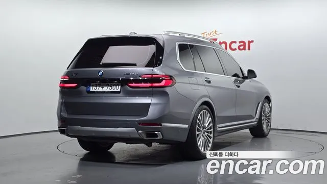 BMW X7 2023 — фото 2