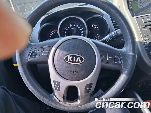 Kia Soul 2012 — фото 8