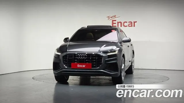 Audi Q8 2023 — фото 2