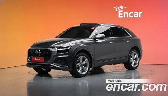 Audi Q8 2023 — фото 20