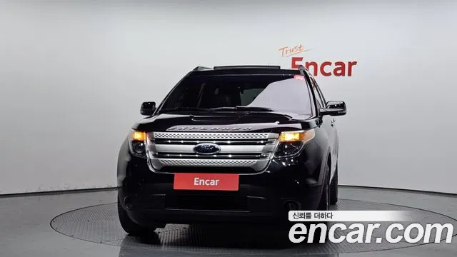 Ford Explorer 2015 — фото 3