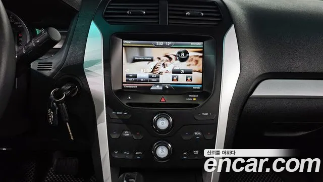 Ford Explorer 2015 — фото 15
