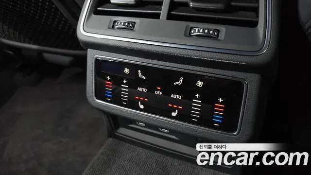 Audi A6 2022 — фото 18
