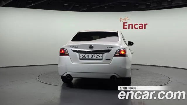 Nissan Altima 2016 — фото 4