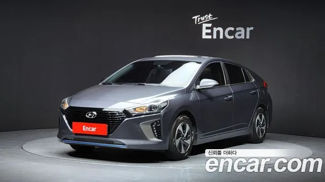 Hyundai Ioniq 2016 — фото 1