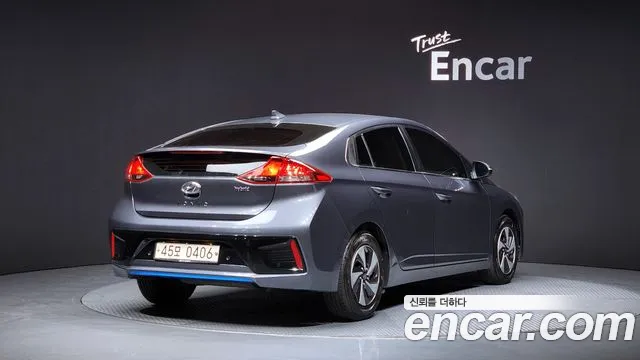 Hyundai Ioniq 2016 — фото 2