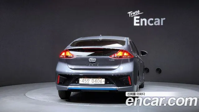 Hyundai Ioniq 2016 — фото 4