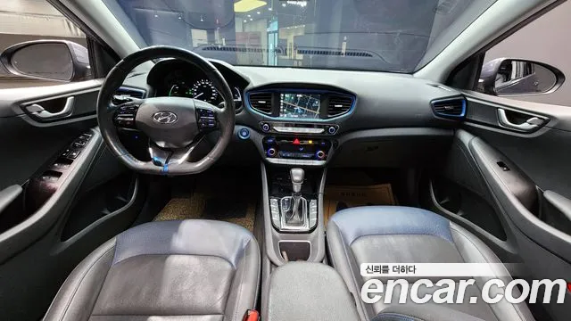 Hyundai Ioniq 2016 — фото 7