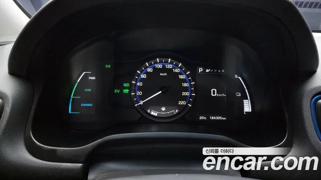Hyundai Ioniq 2016 — фото 8