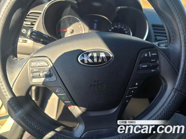Kia K3 2015 — фото 18