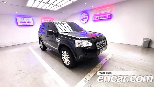 Land Rover Freelander 2010 — фото 8