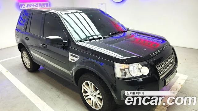Land Rover Freelander 2010 — фото 14