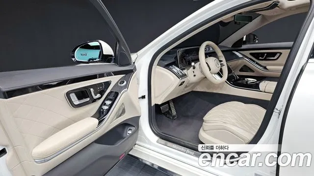 Mercedes-Benz S-Class 2022 — фото 11