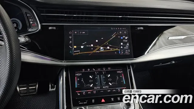 Audi Q8 2021 — фото 14