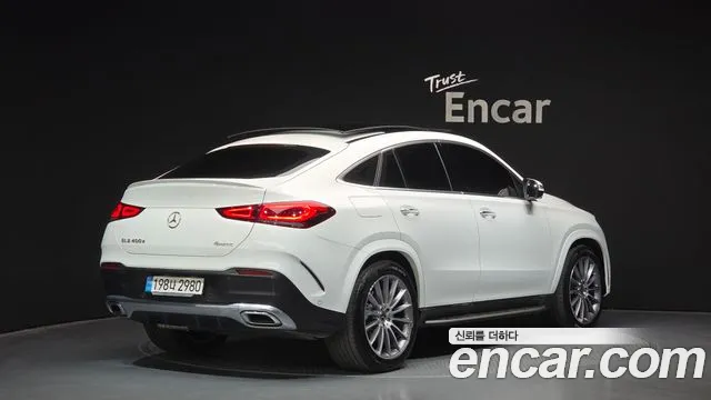 Mercedes-Benz GLE-Class 2023 — фото 2