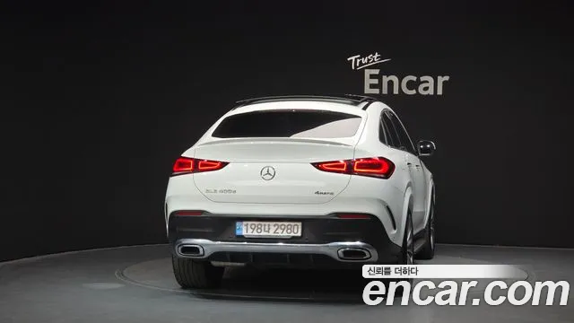Mercedes-Benz GLE-Class 2023 — фото 4