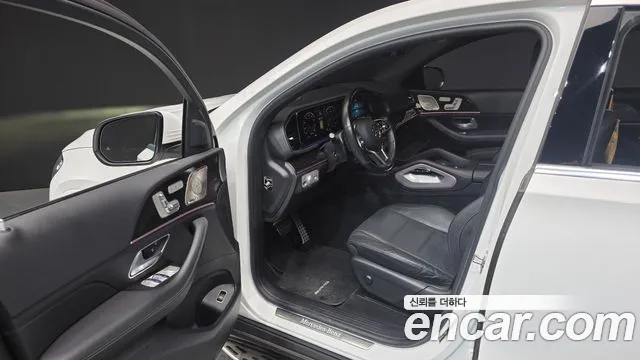 Mercedes-Benz GLE-Class 2023 — фото 10