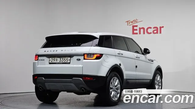 Land Rover Range Rover Evoque 2017 — фото 2