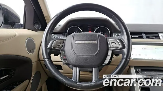 Land Rover Range Rover Evoque 2017 — фото 13
