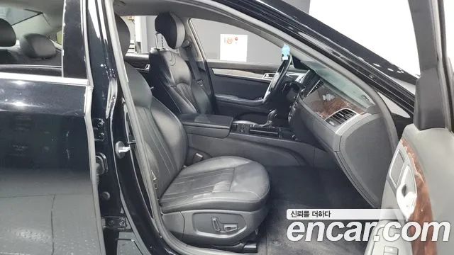 Hyundai Genesis 2016 — фото 11