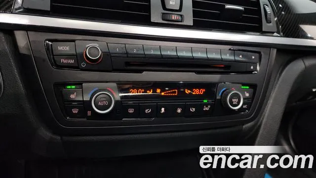BMW 3-Series 2015 — фото 17