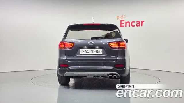 Kia Sorento 2018 — фото 4