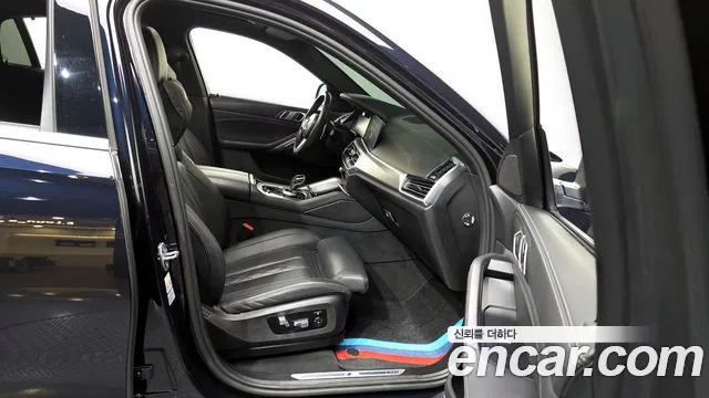BMW X6 2022 — фото 11
