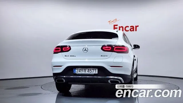 Mercedes-Benz GLC-Class 2021 — фото 4