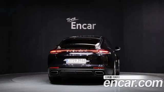 Porsche Panamera 2021 — фото 4