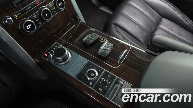 Land Rover Range Rover 2015 — фото 9