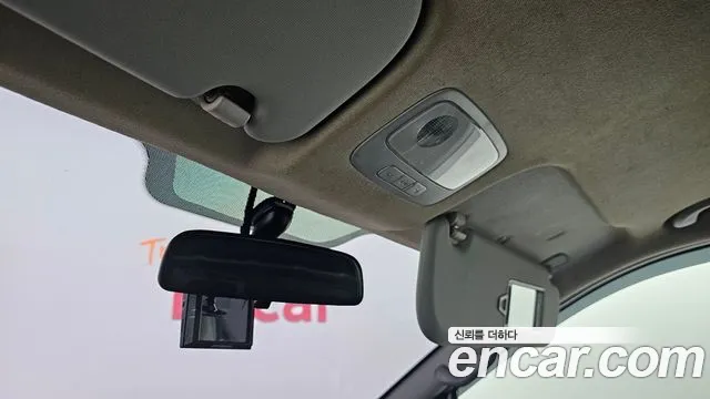 Hyundai Starex 2019 — фото 19