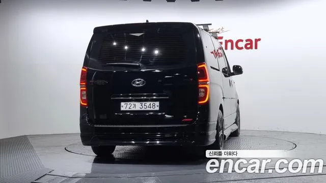 Hyundai Starex 2016 — фото 4