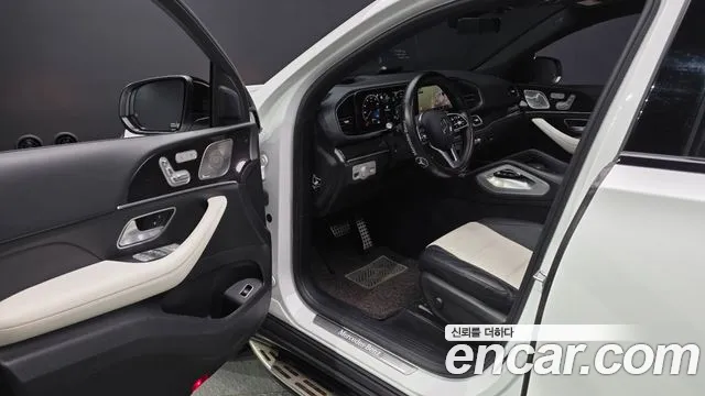 Mercedes-Benz GLE-Class 2022 — фото 10
