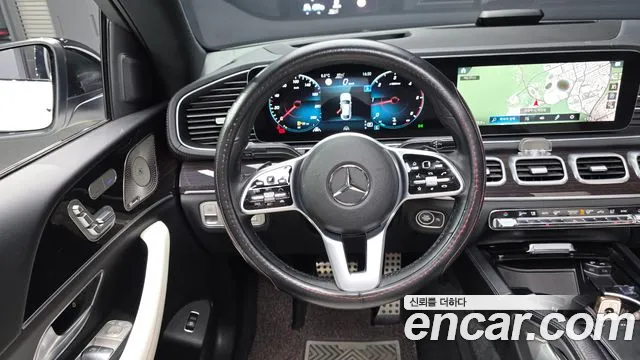 Mercedes-Benz GLE-Class 2022 — фото 13