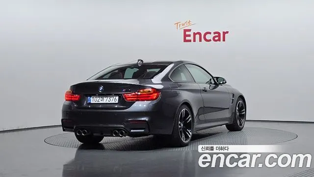 BMW M4 2017 — фото 2