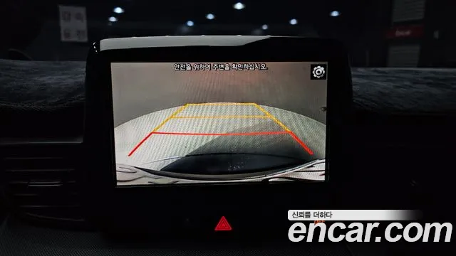 Hyundai Veloster 2018 — фото 15
