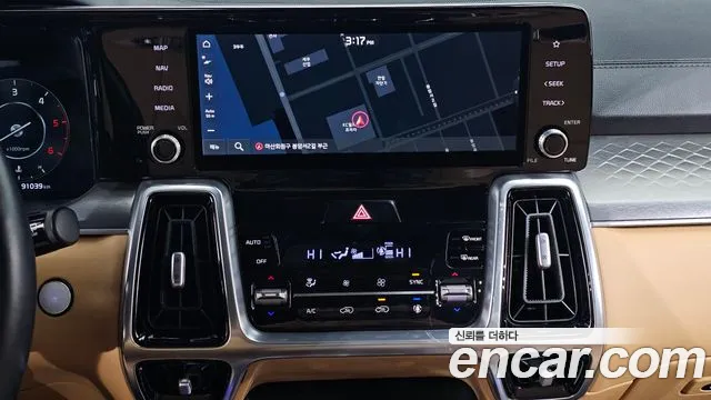 Kia Sorento 2021 — фото 14