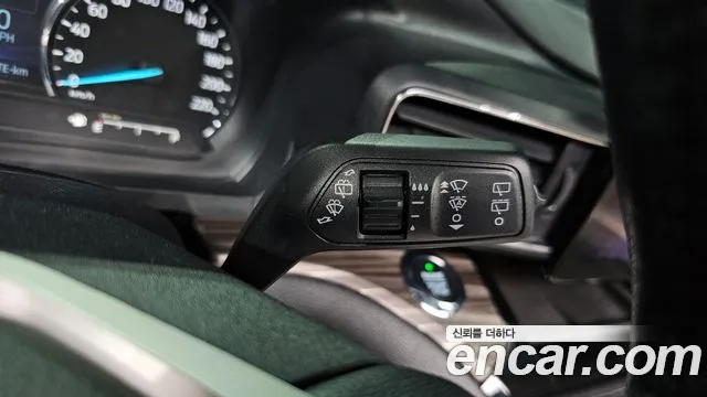 Ford Explorer 2021 — фото 18