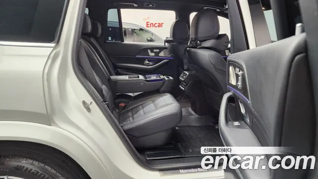 Mercedes-Benz GLS-Class 2022 — фото 12