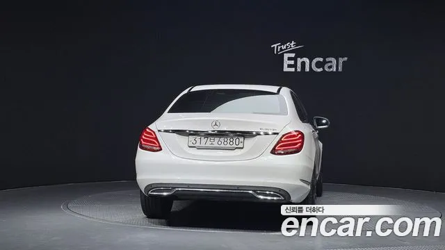 Mercedes-Benz C-Class 2015 — фото 4