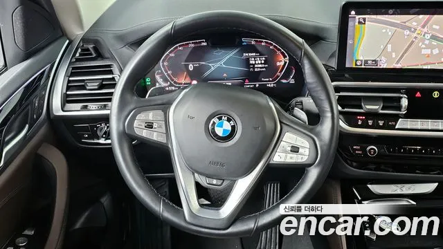 BMW X4 2022 — фото 13