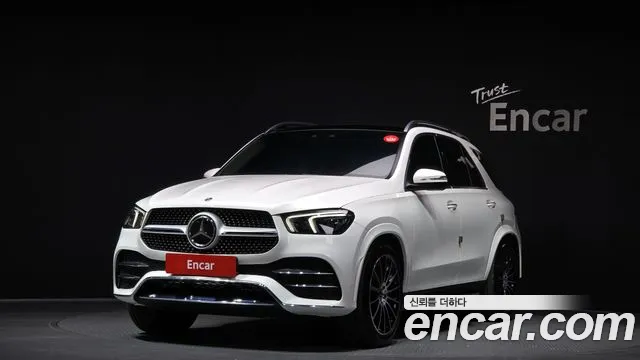 Mercedes-Benz GLE-Class 2022 — фото 1