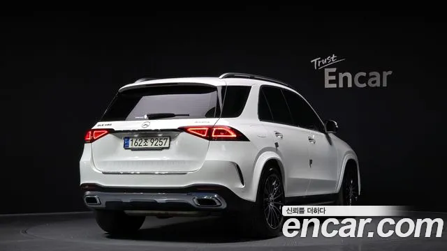 Mercedes-Benz GLE-Class 2022 — фото 2